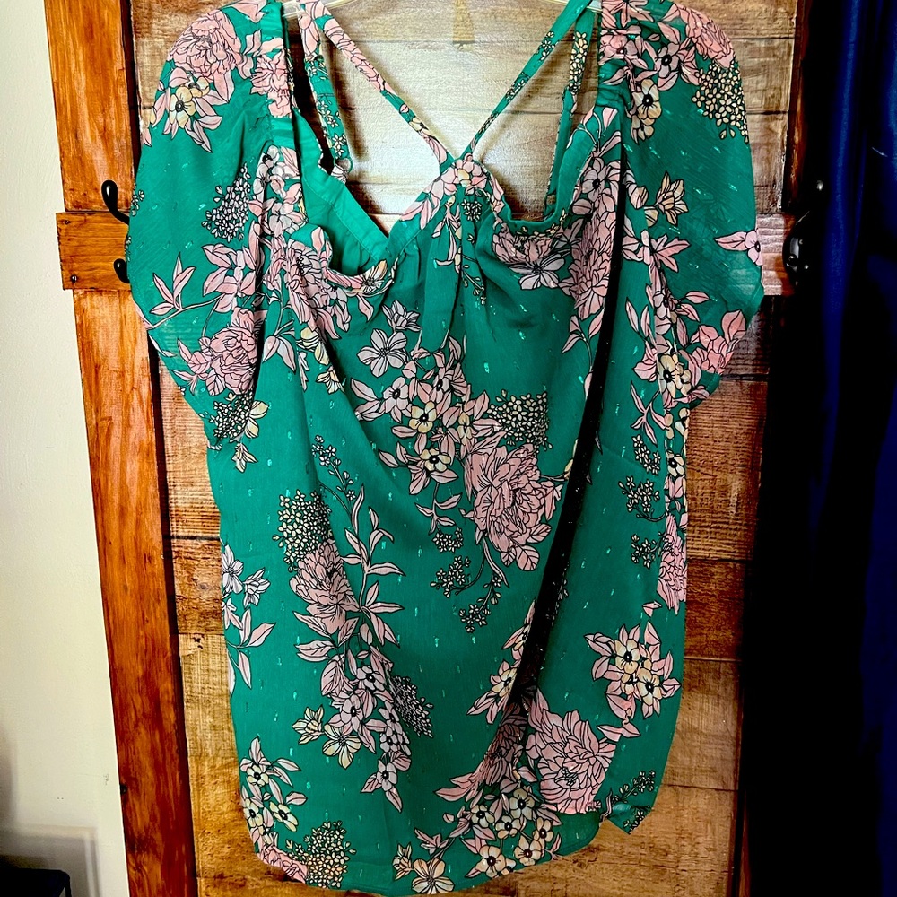 Torrid size 2 green blouse (NWOT)